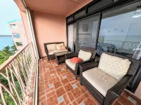 Lookout Point @ Coakley Bay