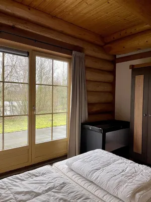 Unique wooden Villa (6p) with sauna in Twente 2 Hotels in Den Ham