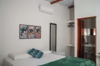 Pousada Uchimura Hotels near Tutus Restaurante