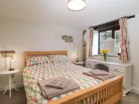 Greenfinch Hotels in Bude