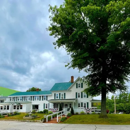 Merrill Farm Inn