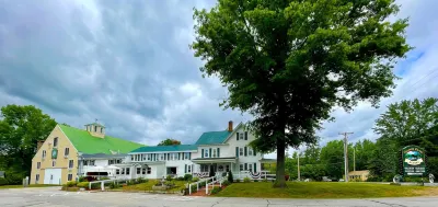 Merrill Farm Inn Hotels in Conway