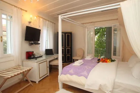 The Aigli Отели в г. Agios Nikolaos