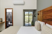 Six Two Four Urban Beach Hotel - balcony