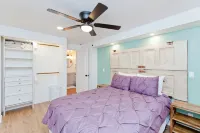 ริเวอร์ซิตี้ไฮด์อะเวย์ 1 ห้องนอนคอทเทจ