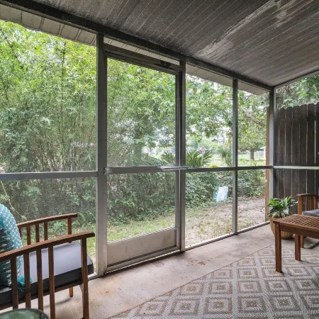 Be Our Guest - Cozy Townhome Near Downtown Ocala 2 Bedroom Townhouse
