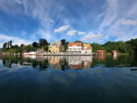 Ramsvig Handelsstad Hotels in Finnoy