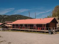 Heart Six Ranch Hotels near Jackson Lake Dam