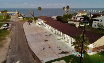 Bay View Inn
