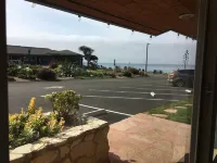 Cambria Shores Inn - Bãi đậu xe