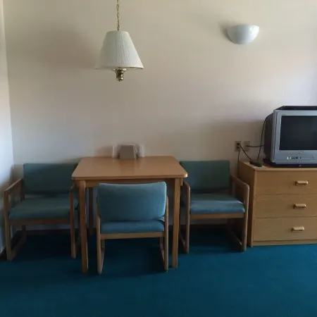 Mini Golden Inns Motel