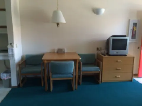 Mini Golden Inns Motel