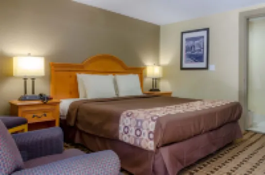 릴랙스 인 - 브라이슨 시티