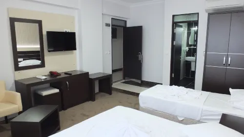 Uytun Hotel فنادق في Camivasat Mahallesi