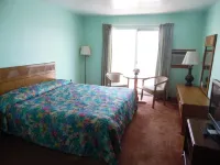 Redclyffe Shore Motor Inn Hotels in Robbinston