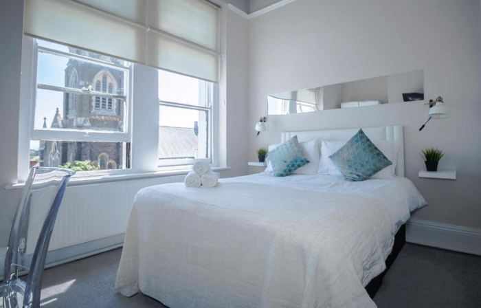 The Mount Rooms