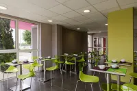 The Originals City, Hôtel des Lys, Dreux 샤또뇌프-엉-띠므헤 호텔