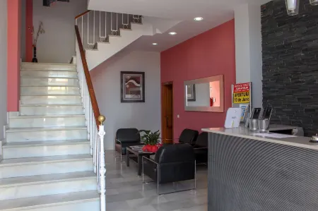 Hostal Esperanza Отели в г. Кутар