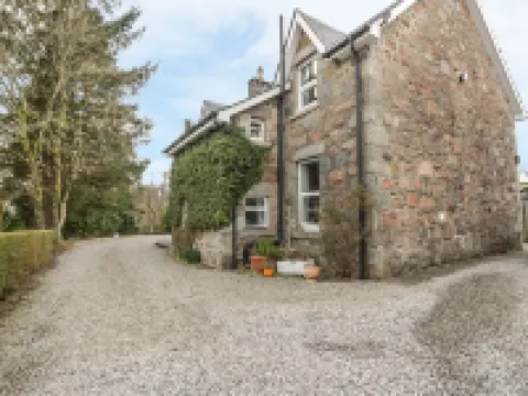 The Knowe Upper Hotels in 