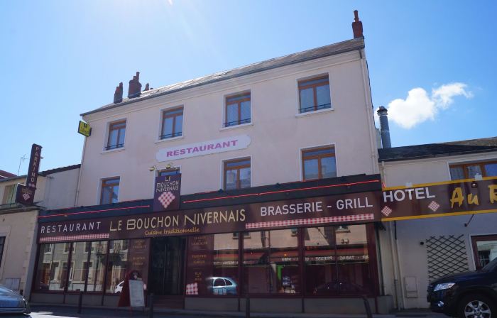 Logis hôtel Au Relais Nivernais