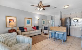 Lagoon Landing 305 Condo