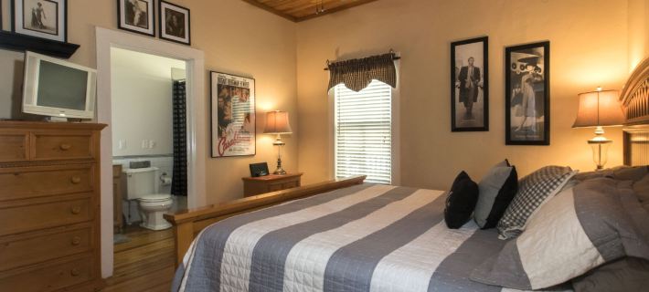 Calhoun House Inn & Suites Hotel di Swain County
