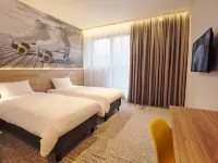 Active Hotel Hotels near Psie Pole