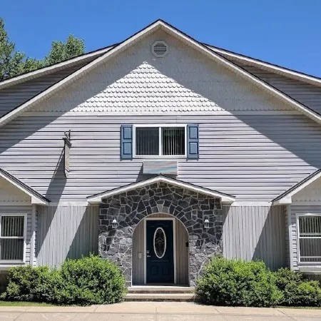 The Inn of Lake George Отели рядом с достопримечательностью «Форт Уильям Генри»