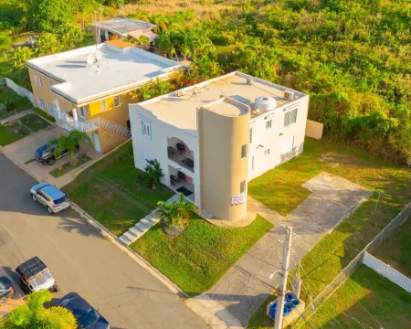 Colinas del Atlantico Vacational House 1st Floor Hotels in Isabela