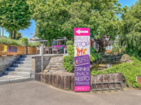 Ravel Hotel Cyrano Hotels in Waimes