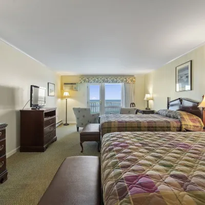 The Sparhawk Oceanfront Resort Hotels near Ogunquit Beach