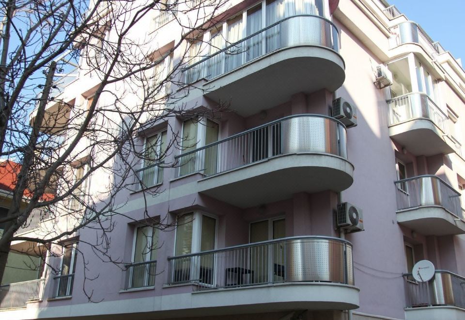 Lubata 5 Apartments - Housity