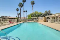 Community Pool & Hot Tub: Palm Desert Rental! - Condos