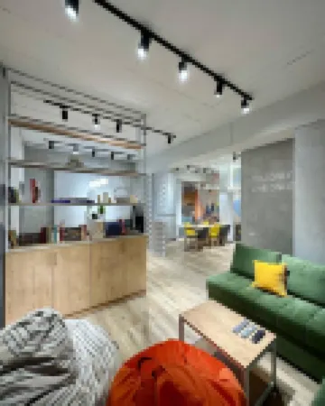 izzzi布什別克青年旅舍