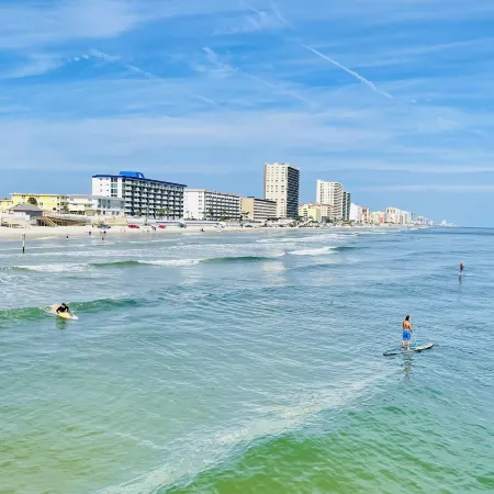 Holiday Inn Express & Suites OCEANFRONT DAYTONA BCH SHORES by IHG
