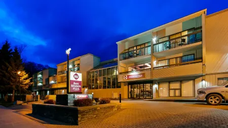 Best Western Plus Siding 29 Lodge