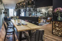 黑色F房子-服務式公寓 弗賴堡住宿飯店