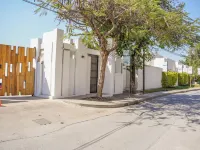 Modern House in Yautepec l Pool & Garden Hotels in Yautepec