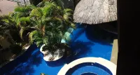 Alona Beach Poolside Hotel Panglao - Beach