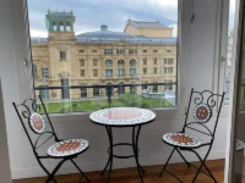 Kasa Reina HT Lss00215 Hotels in 