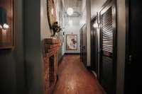 The Woodward Hotel