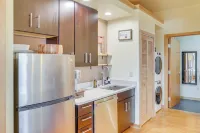 Custom Harborside Loft In the Heart of Ketchikan