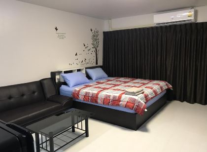 Dan @ Muangthong Rental