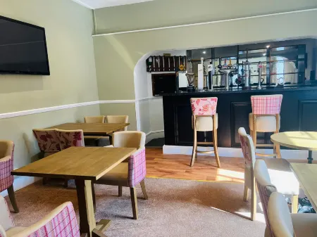 Rothwell House Hotel Отели в г. Кеттеринг