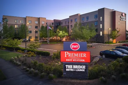 Best Western Premier Hotel at Fishers Landing