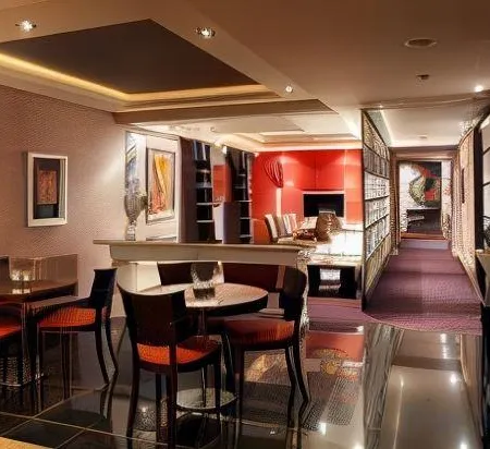 Washington Parquesol Suites & Hotel