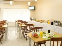 Zallon Hotel Executivo - servizio colazione