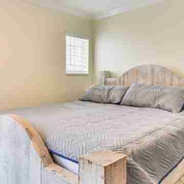 Unit 3 Blocks Gulf to Beaches Historical Museum! Rooms