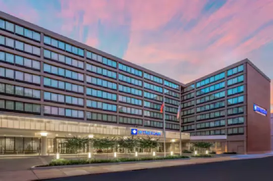 Wyndham Philadelphia Historic District Hotels near United States Mint