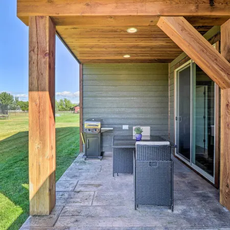 Modern Kalispell Home - 28 Mi to Glacier NP!
